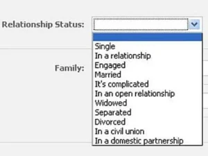 Navigating Social Media in Relationships